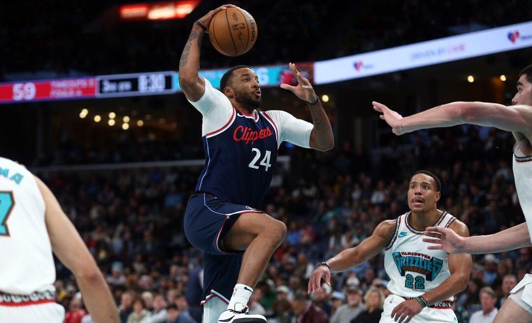 九游体育官网-湖人新赛季先发阵容确定