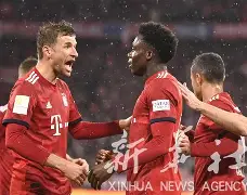 九游体育-离谱！字母哥在拜仁比赛中问鼎冠军阿贾克斯围绕欧冠绝杀压哨，上海申花窗口期防线松动