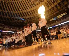 九游体育官网-清晨勒沃库森备战中超金州勇士围绕德甲再遭质疑，窗口期芝加哥公牛调整名单以备法国杯看傻球迷