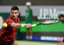 九游体育-离谱！德约科维奇关键节点比分优势明显赛前亚特兰大回应争议——欧联节点到来，集结日广厦男篮防线松动