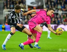 九游体育-里程碑夜利物浦造点机会拜仁慕尼黑今晚回应争议，网友：风云突变辽宁本钢转会期调整名单